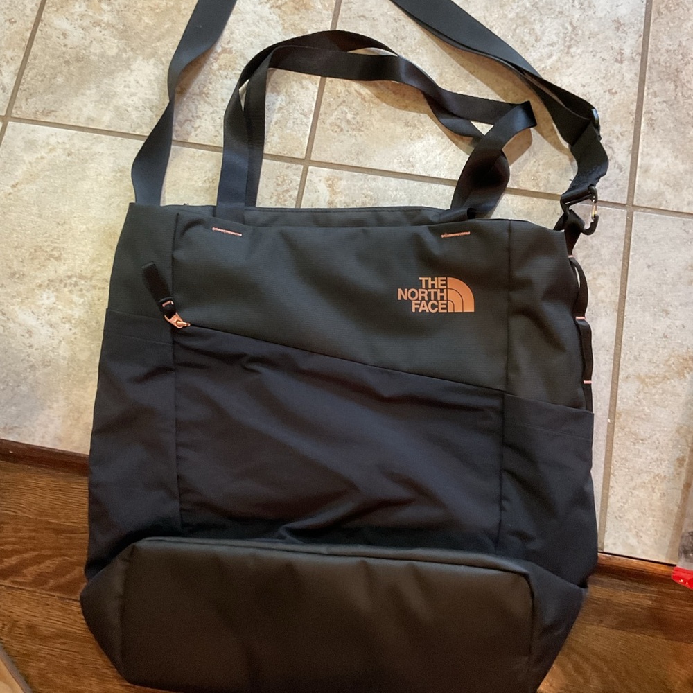North face commuter tote